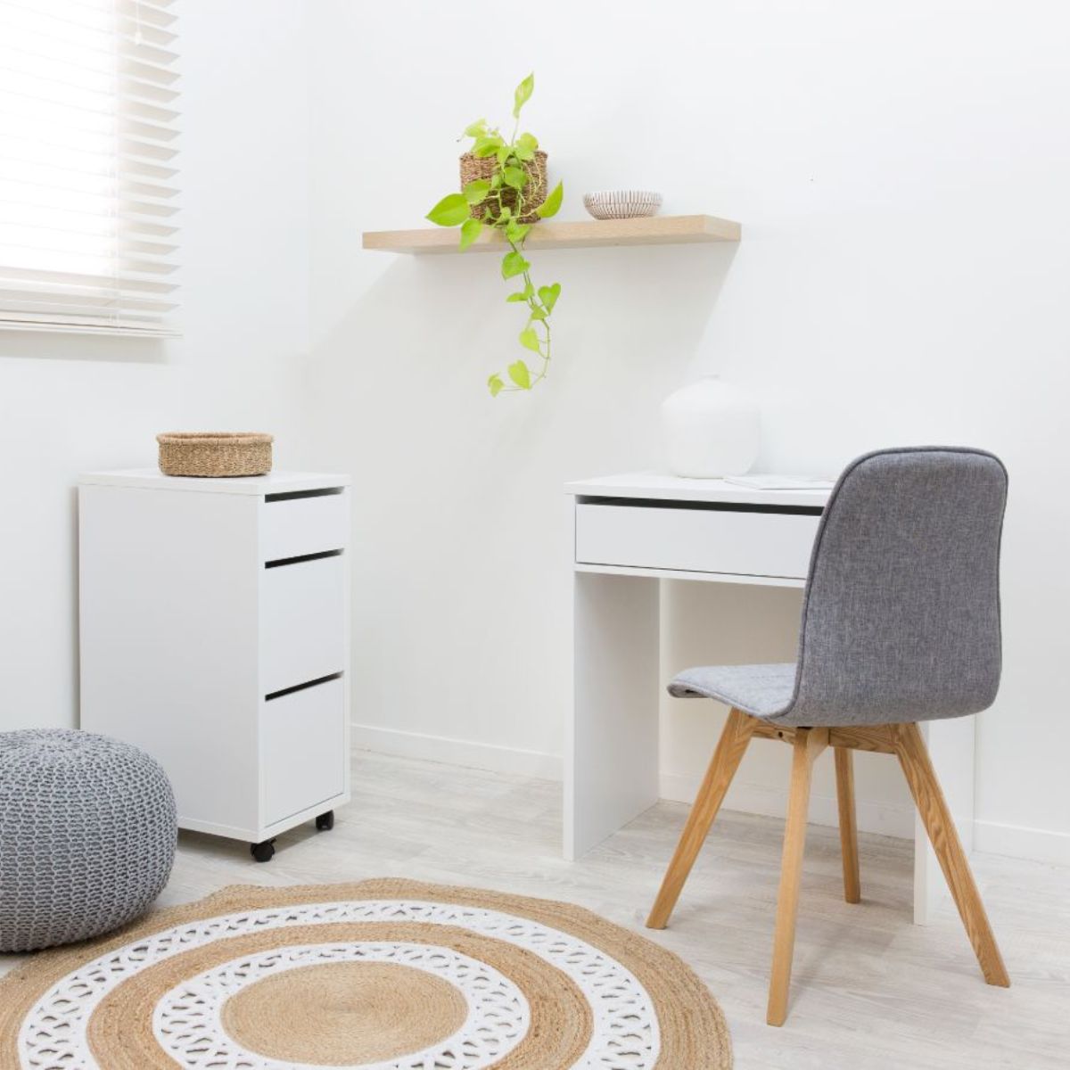 Floating Shelf - 90cm - Natural