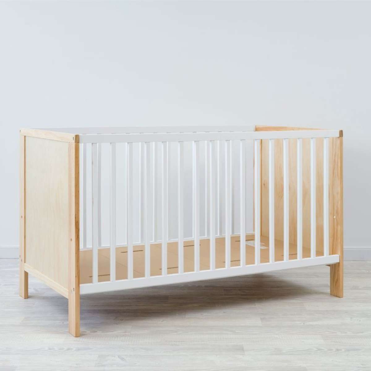 Mocka Cot Toddler Bed Conversion - White