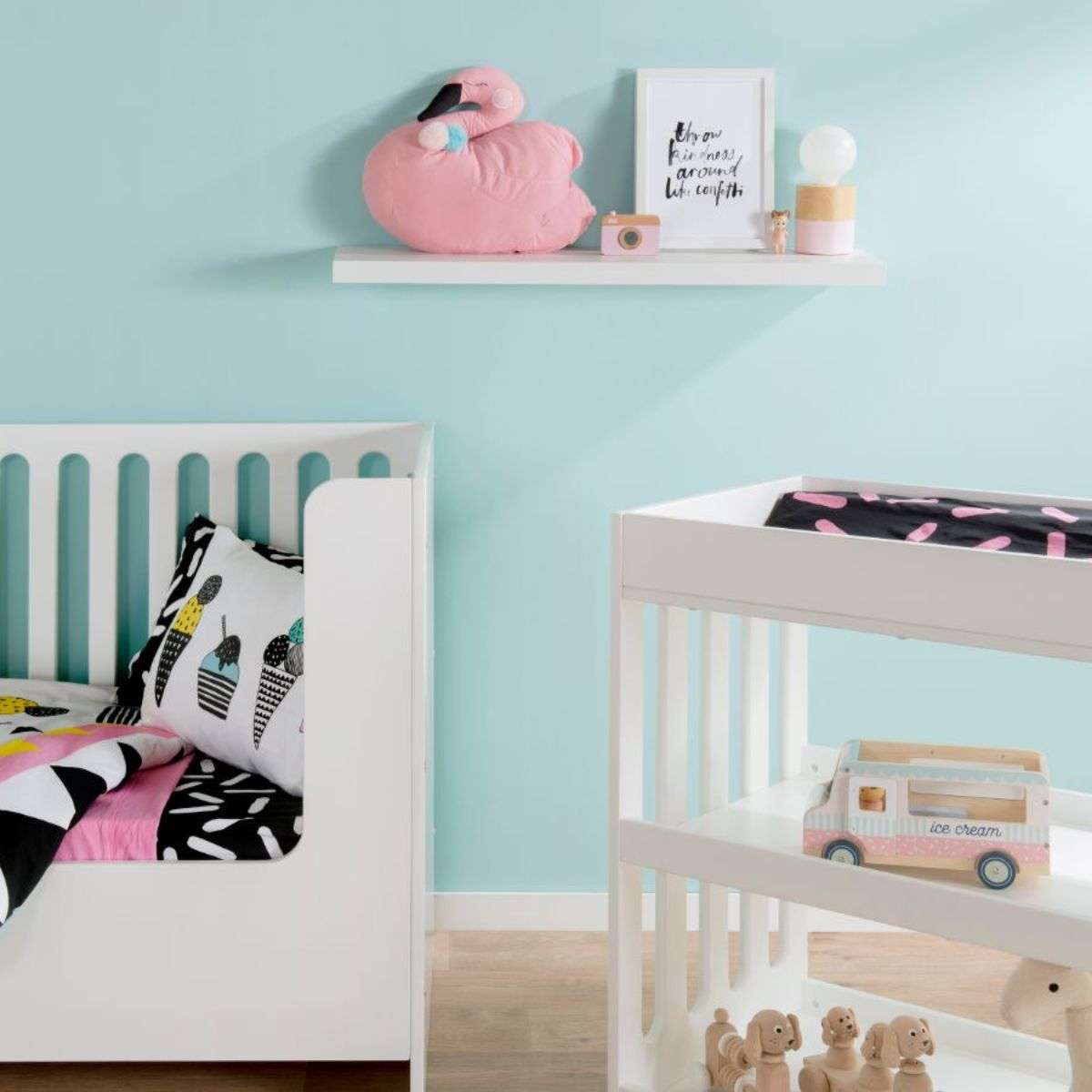 Floating Shelf - 60cm - White