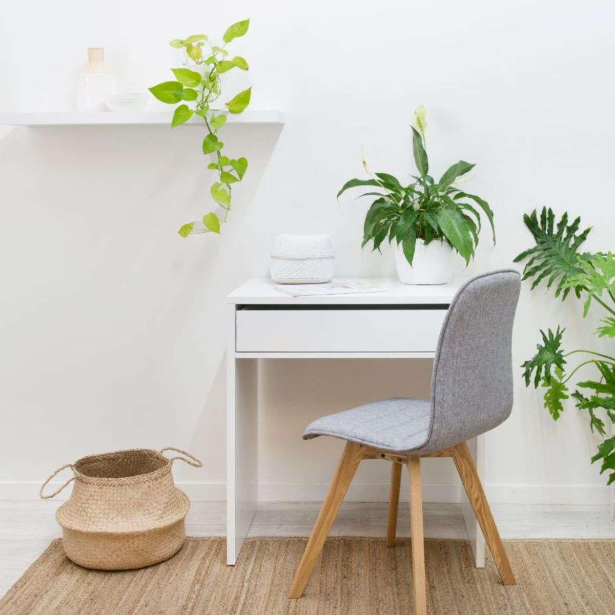 Floating Shelf - 60cm - White