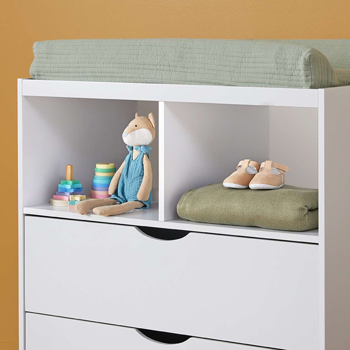 Brooklyn Change Table - White