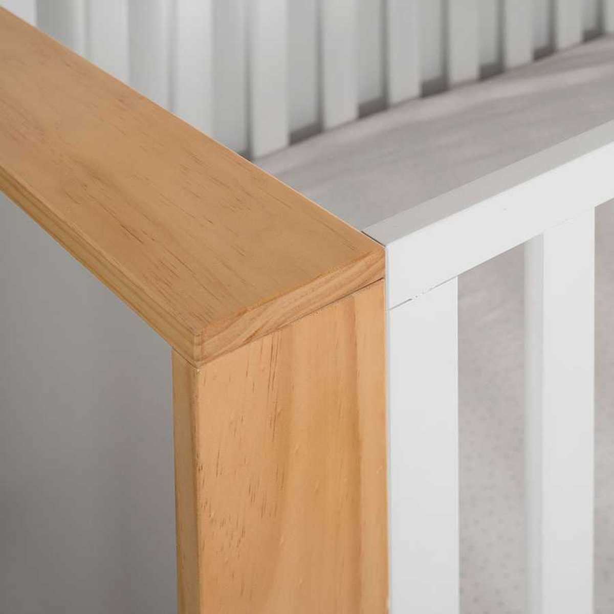 Boston White/Natural 3-in-1 Cot Conversion Bundle
