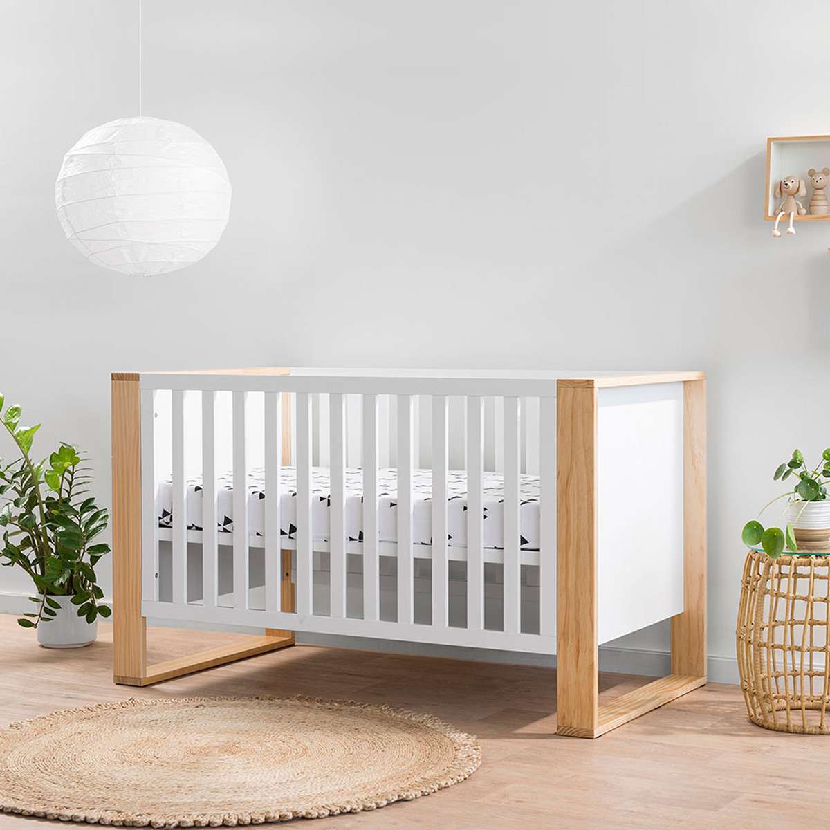 Boston Cot - White/Natural