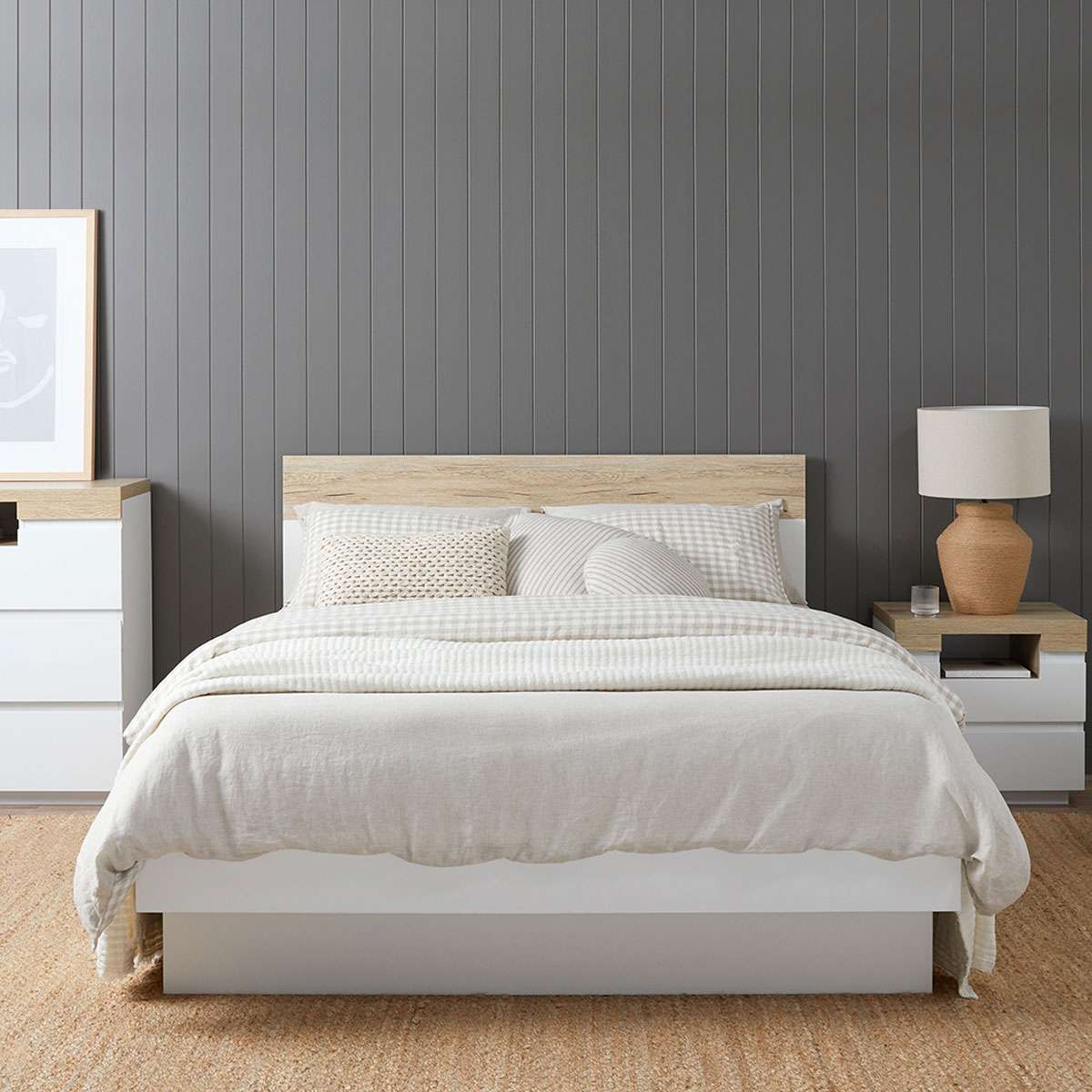Sadie Queen Bed