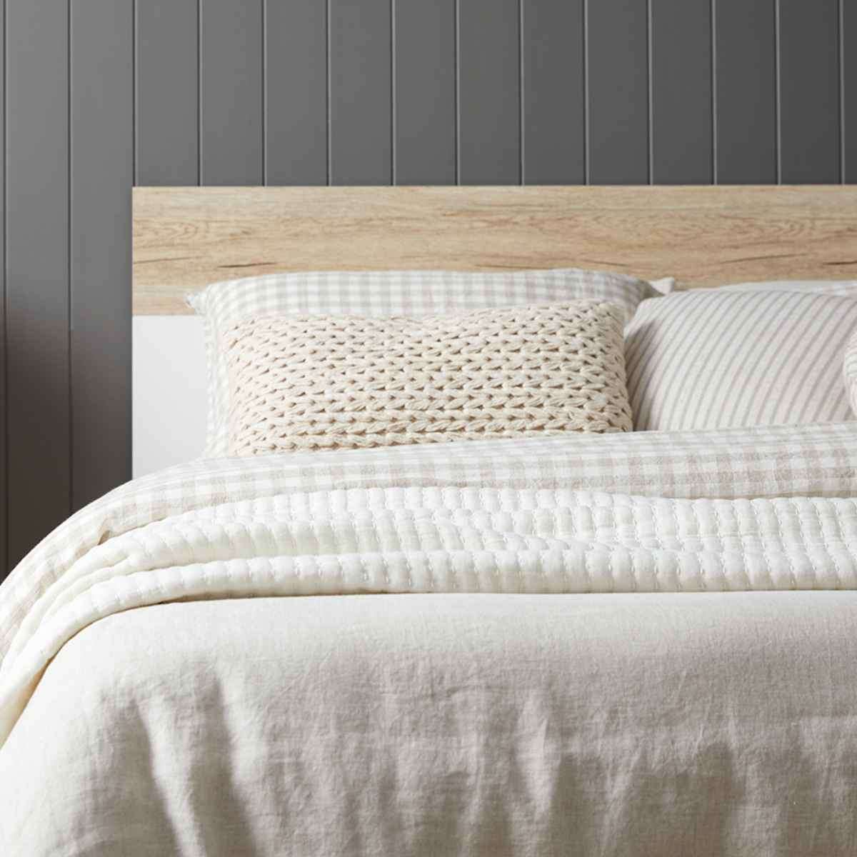 Sadie Queen Bed