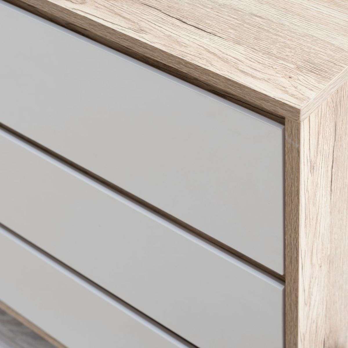Jesse Six Drawer