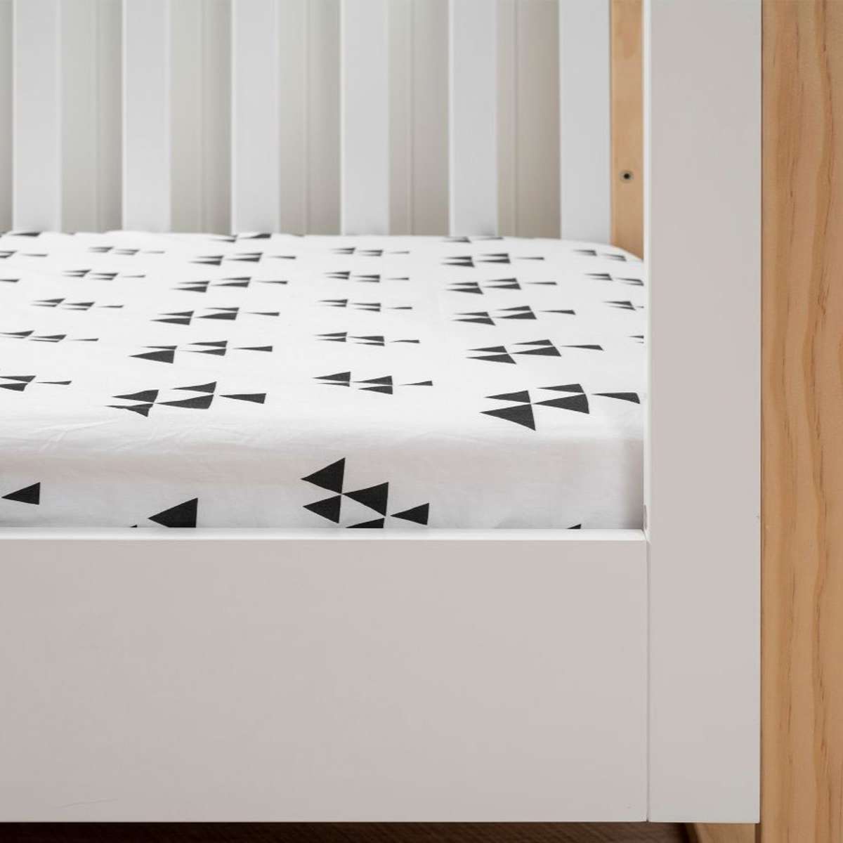 Boston White/Natural 3-in-1 Cot Conversion Bundle