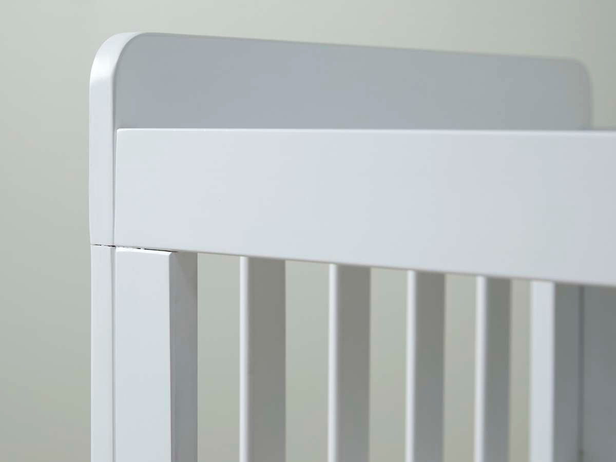 Elias Change Table - White