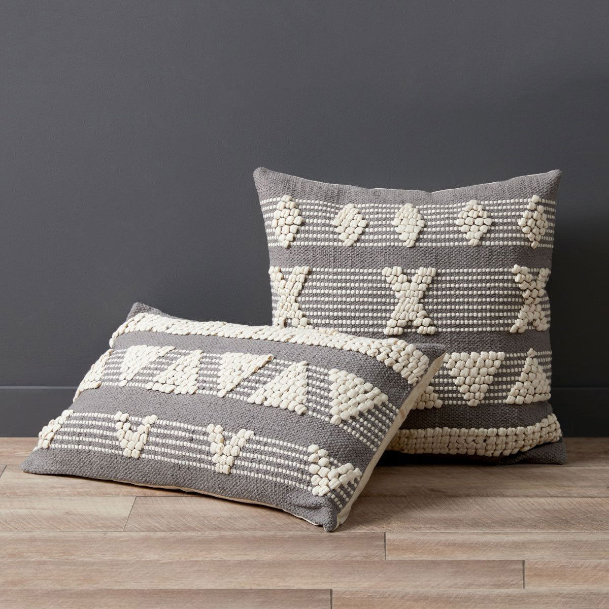 Lapaz Cushion
