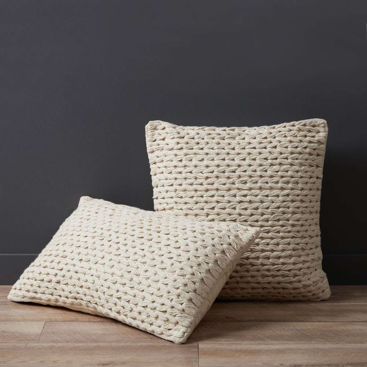 Isla Cushion - Natural