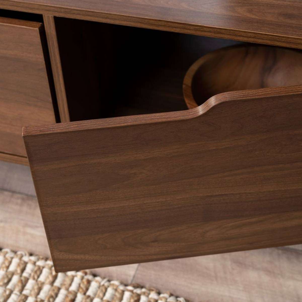 Edmond Entertainment Unit