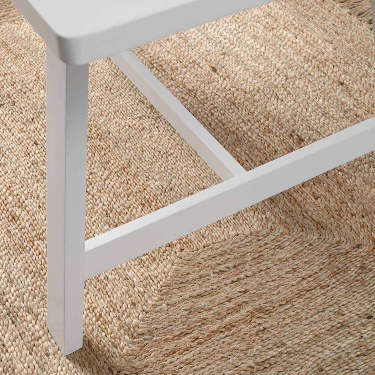 Hamptons 6 Seater Dining Table - White