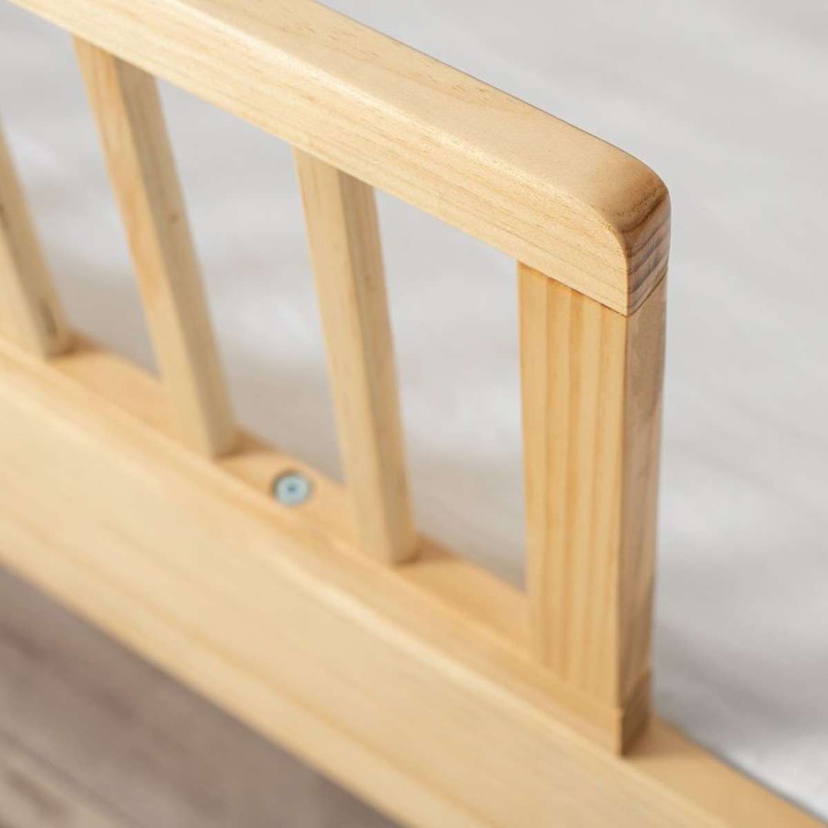 Aspiring White/Natural 3-in-1 Cot Natural Conversion Bundle