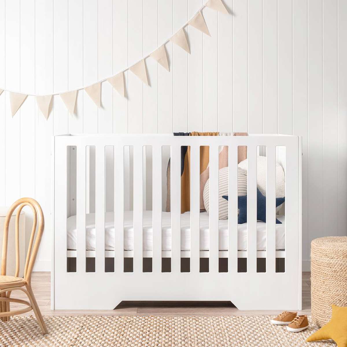 Hamptons Cot - White