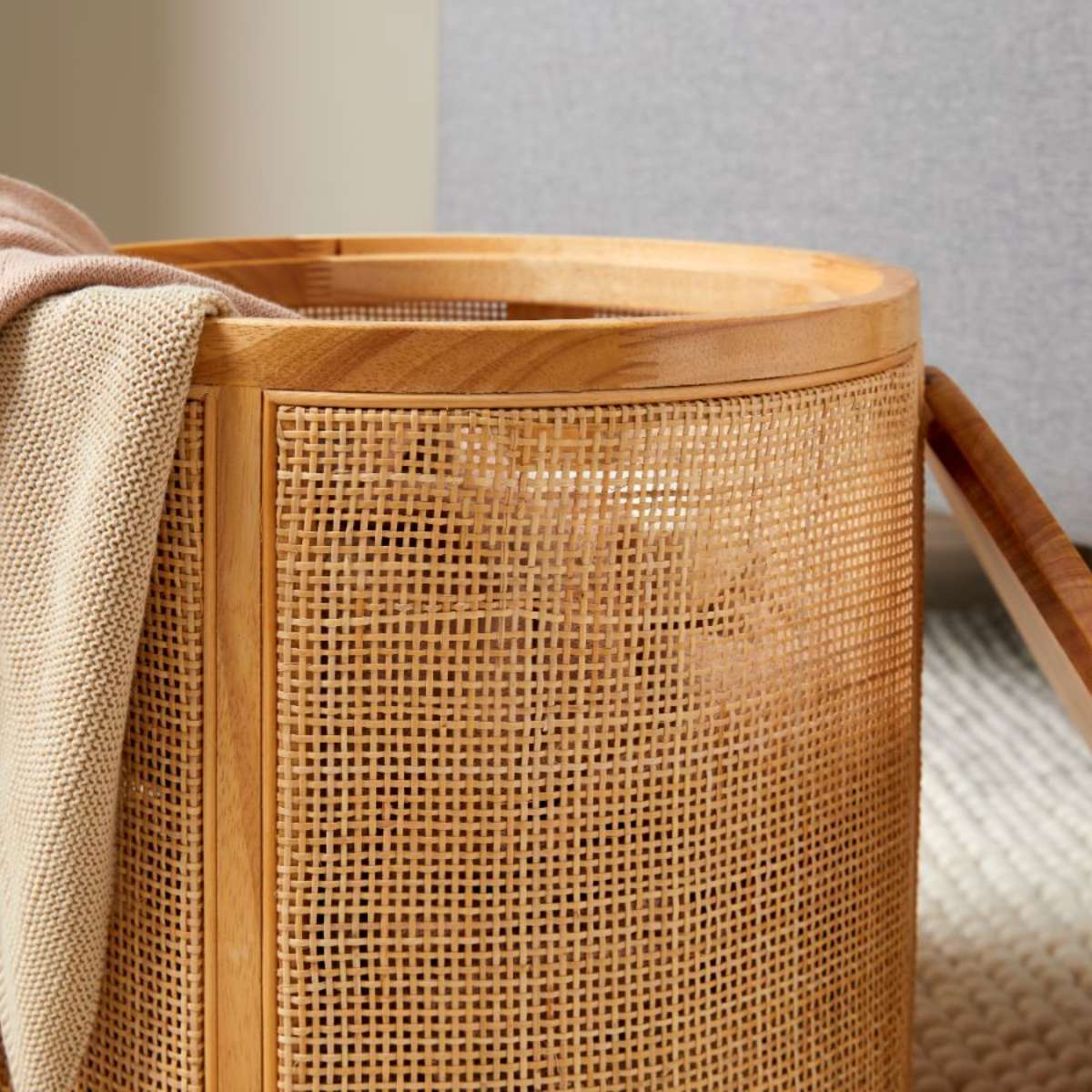 Rattan Storage Ottoman - Natural