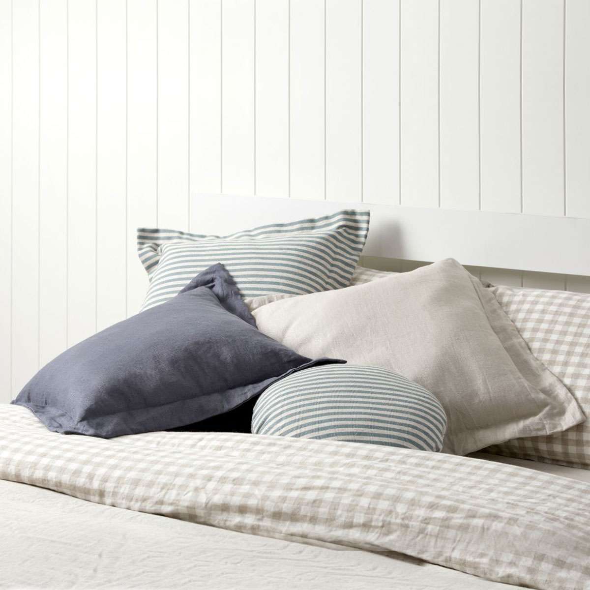 Mocka Linen Cushion - Oatmeal