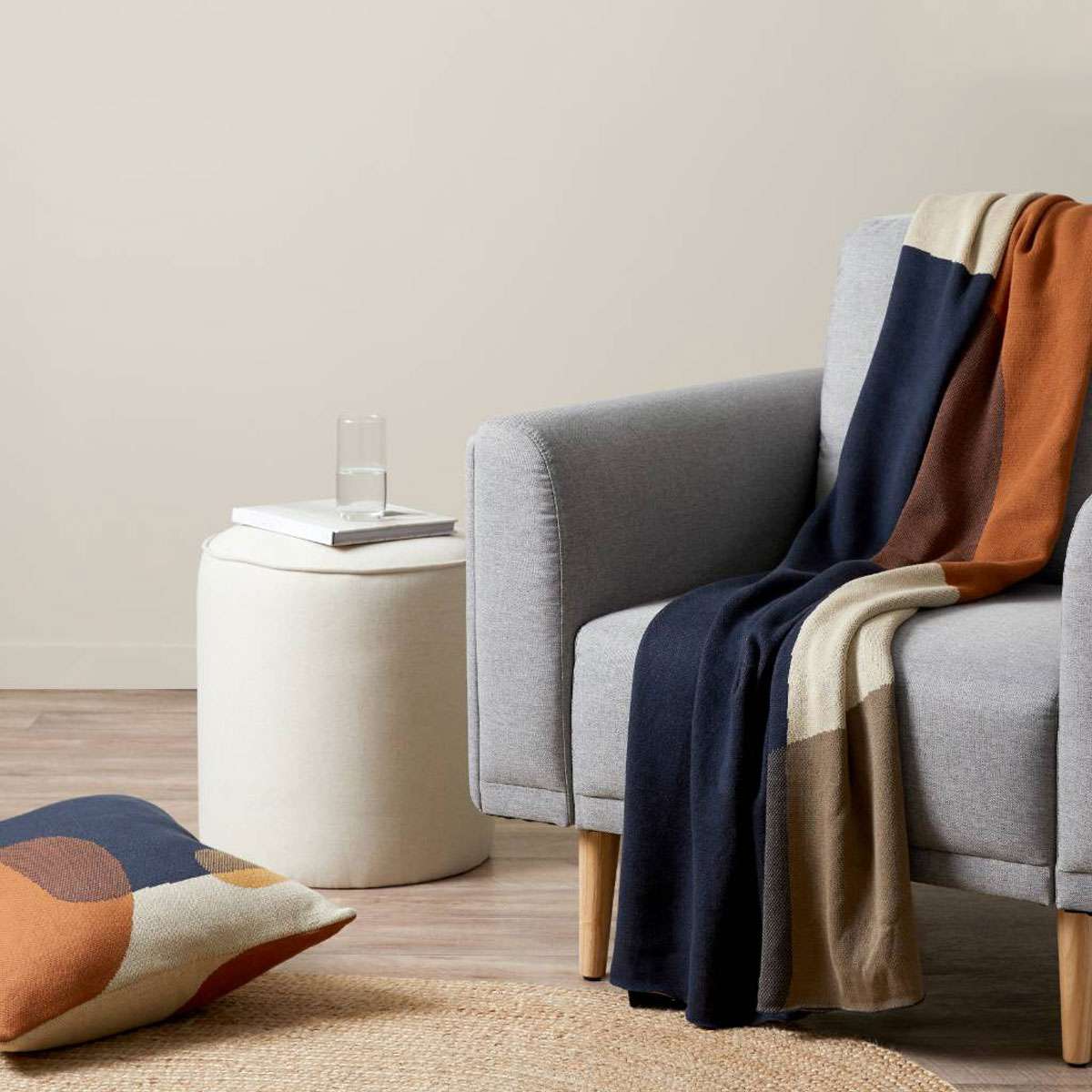 Amarose Abstract Knit Throw - Navy/Rust