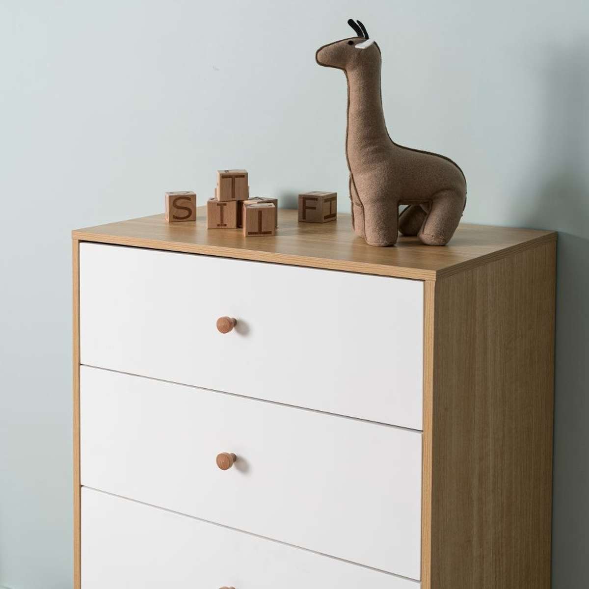 Aspen Four Drawer - White/Natural