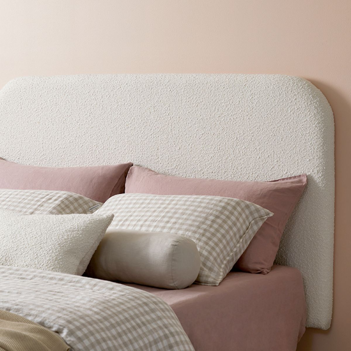 Boucle Queen Bedhead