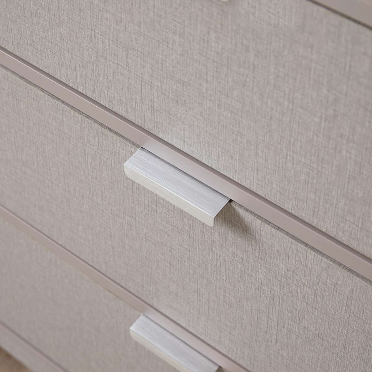 Mabel Six Drawer