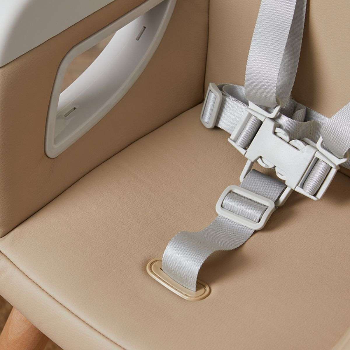 Aiden Highchair - Latte