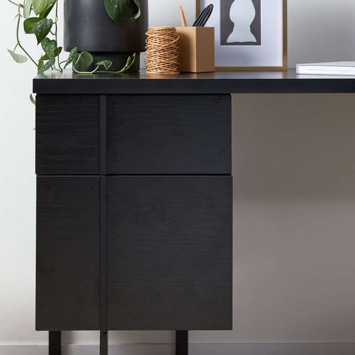 Zander Desk - Black