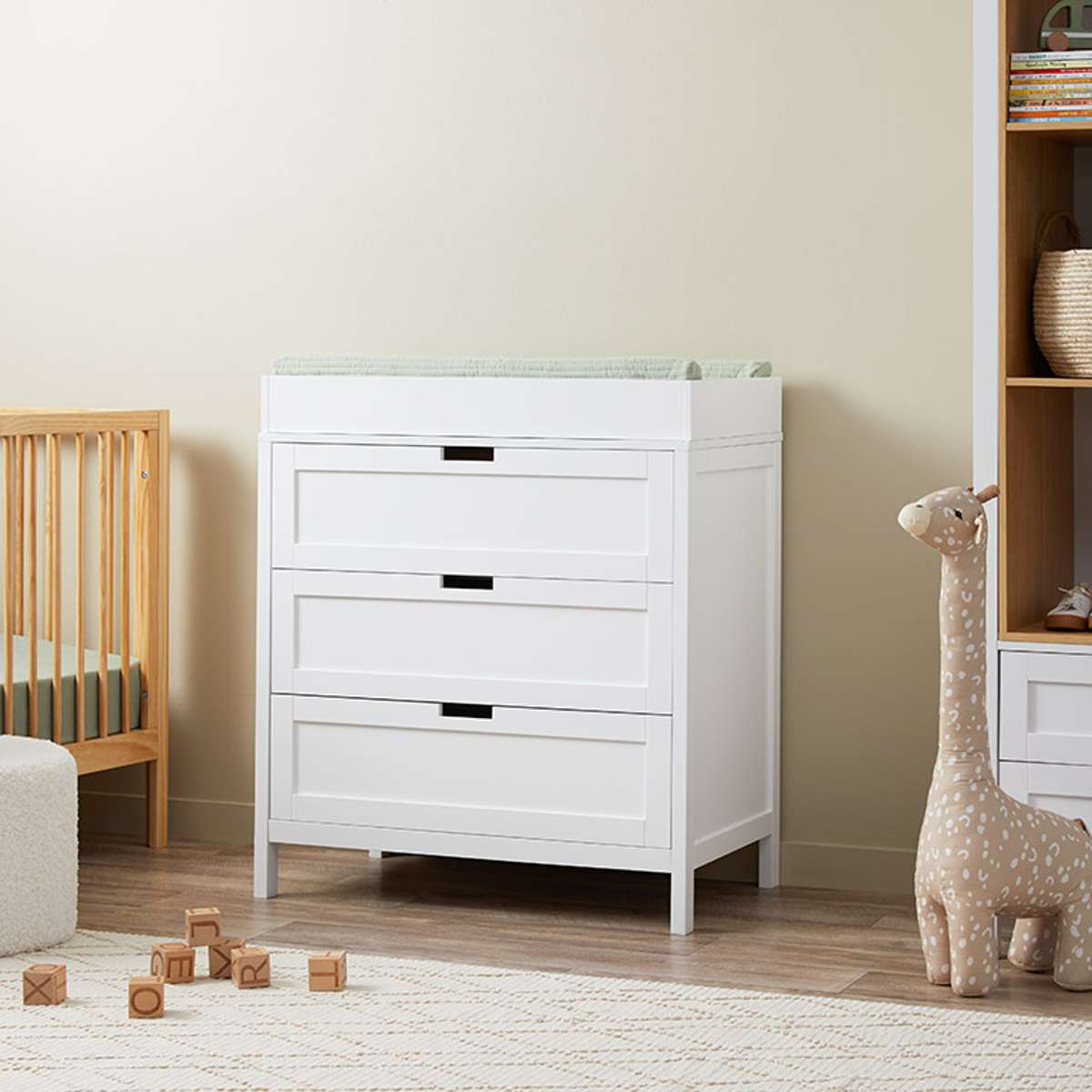 Harbor Four Piece Nursery Furniture Set
